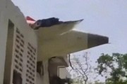 雄安新区印度一波音787客机坠毁机上242人、地面5名学生遇难！我驻印度使馆：机上无中国籍乘客